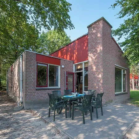 Roompot De Weerterbergen Kompleks wypoczynkowy 3*