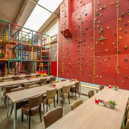 Roompot De Weerterbergen 3*