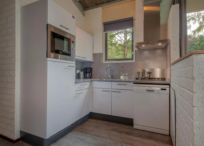 Roompot De Weerterbergen منتزه العطل فيرت