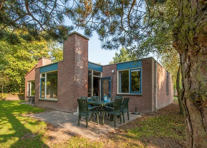 منتزه العطل Roompot De Weerterbergen 3*